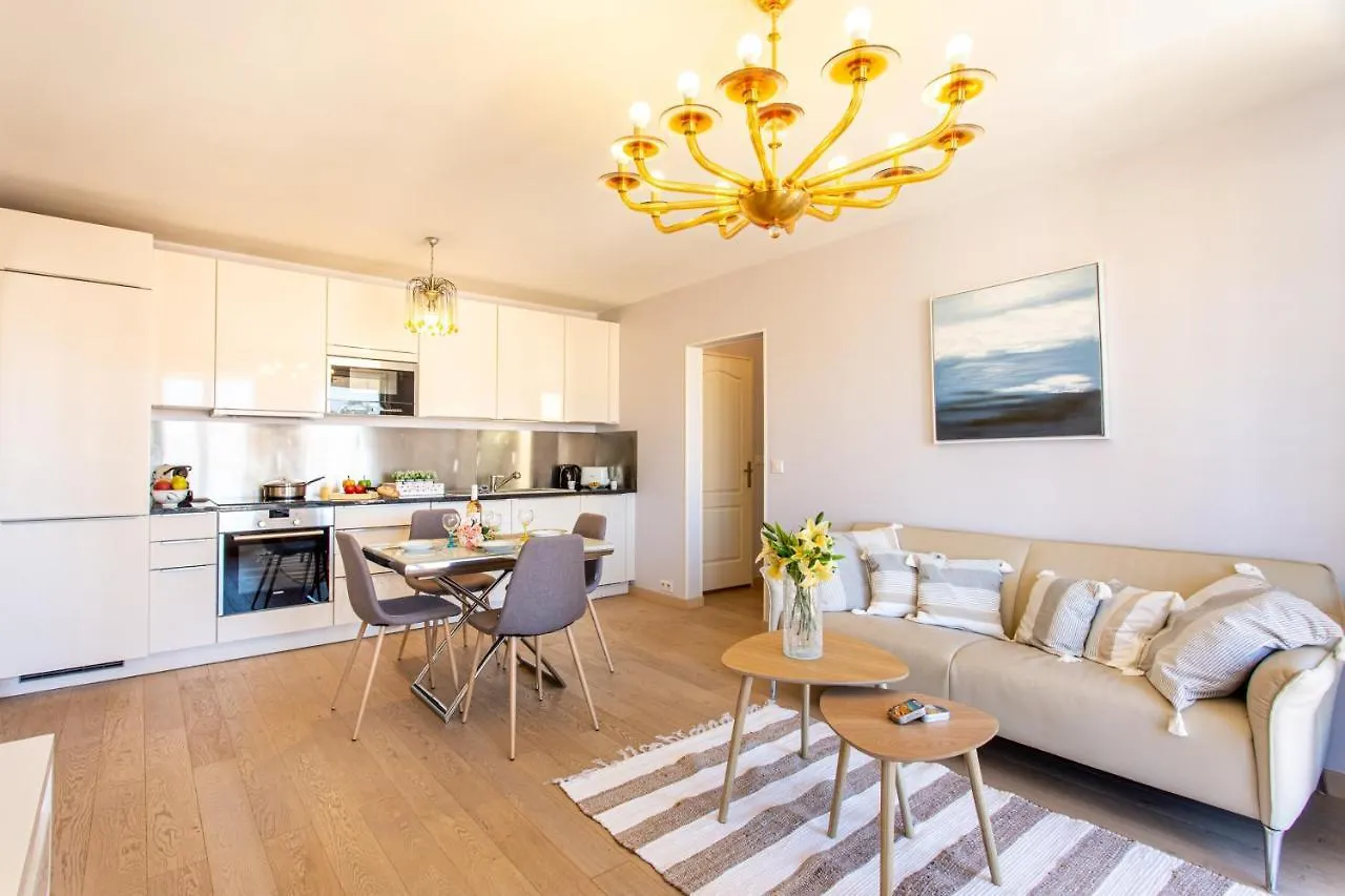 شقة Providence - Elegant F3, Vue Incroyable, Balcon,Ascenseur, Wifi نيس فرنسا